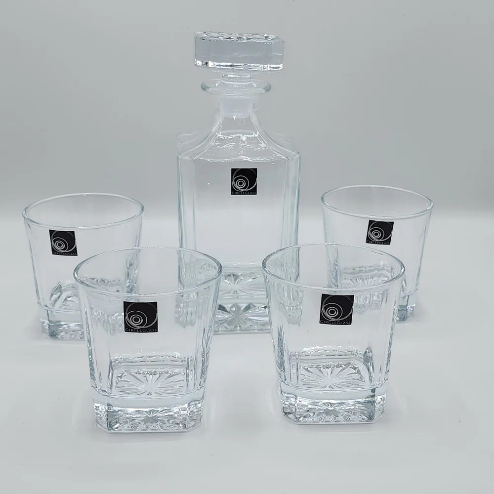 Circleware Royal Whiskey Decanter‎ Set of 6pc 26oz